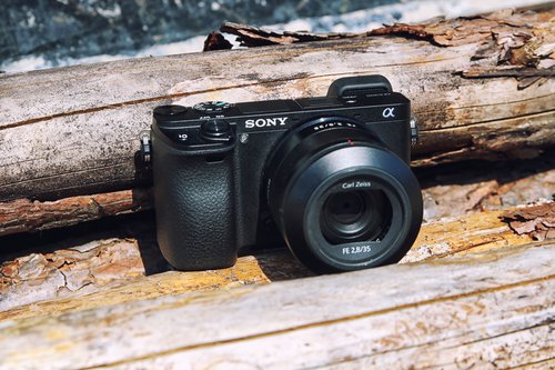 Sony A6300/fot. fotoManiaK.pl