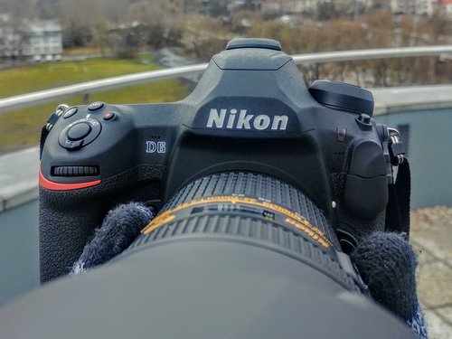 Nikon D6/fot. fotoManiaK.pl 