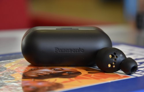 Panasonic RZ-S500W / fot. techManiaK
