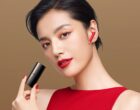 Huawei FreeBuds Lipstick to niezwykłe słuchawki i kapitalne uzupełnienie... damskiej torebki!