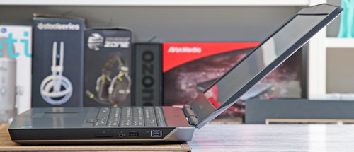 Alienware 17 R3 / fot. mobiManiaK.pl