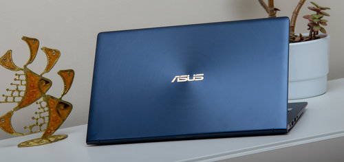 ASUS ZenBook 13 UX333FA / fot. techManiaK.pl