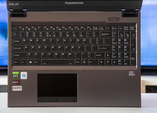 Hyperbook SL504 OLED / fot. techManiaK.pl