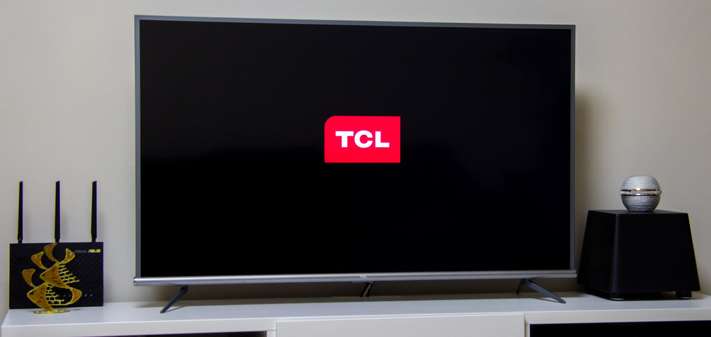 Tcl дисплей. TCL 50ep660. TCL телевизор TCL 50p717. Телевизор 50